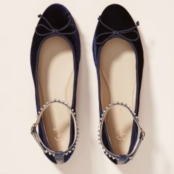 Anthropologie Shoes - Anthropologie Velvet Flats